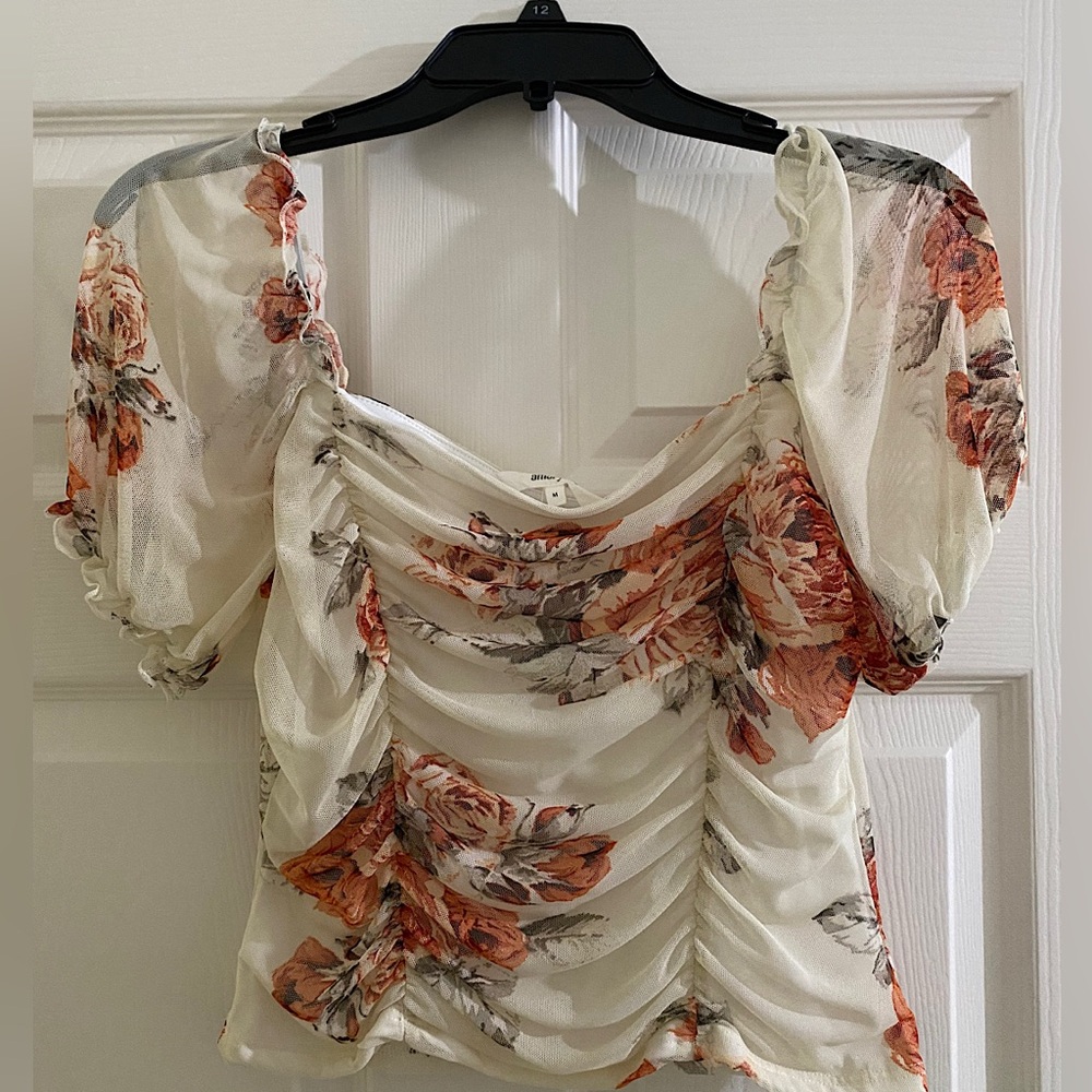 Floral Puff Sleeve Top